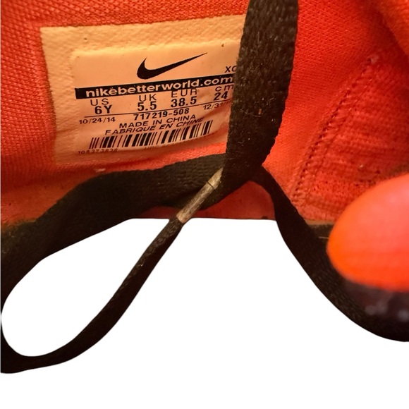 Nike Kyrie 1 Easter Size 6Y  Purple Orange 717219-508 - Picture 6 of 6